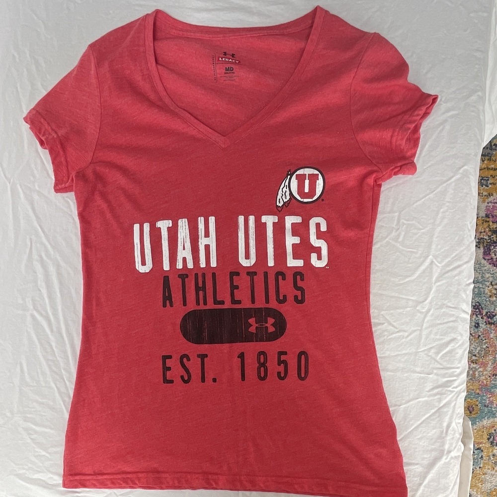 Under Armour Utah Utes Athletics V-Neck T-Shirt Red Womens Medium MD Semi-Fitted